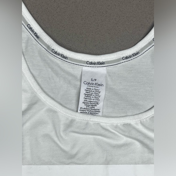 Calvin Klein Tank Top - Picture 3 of 5